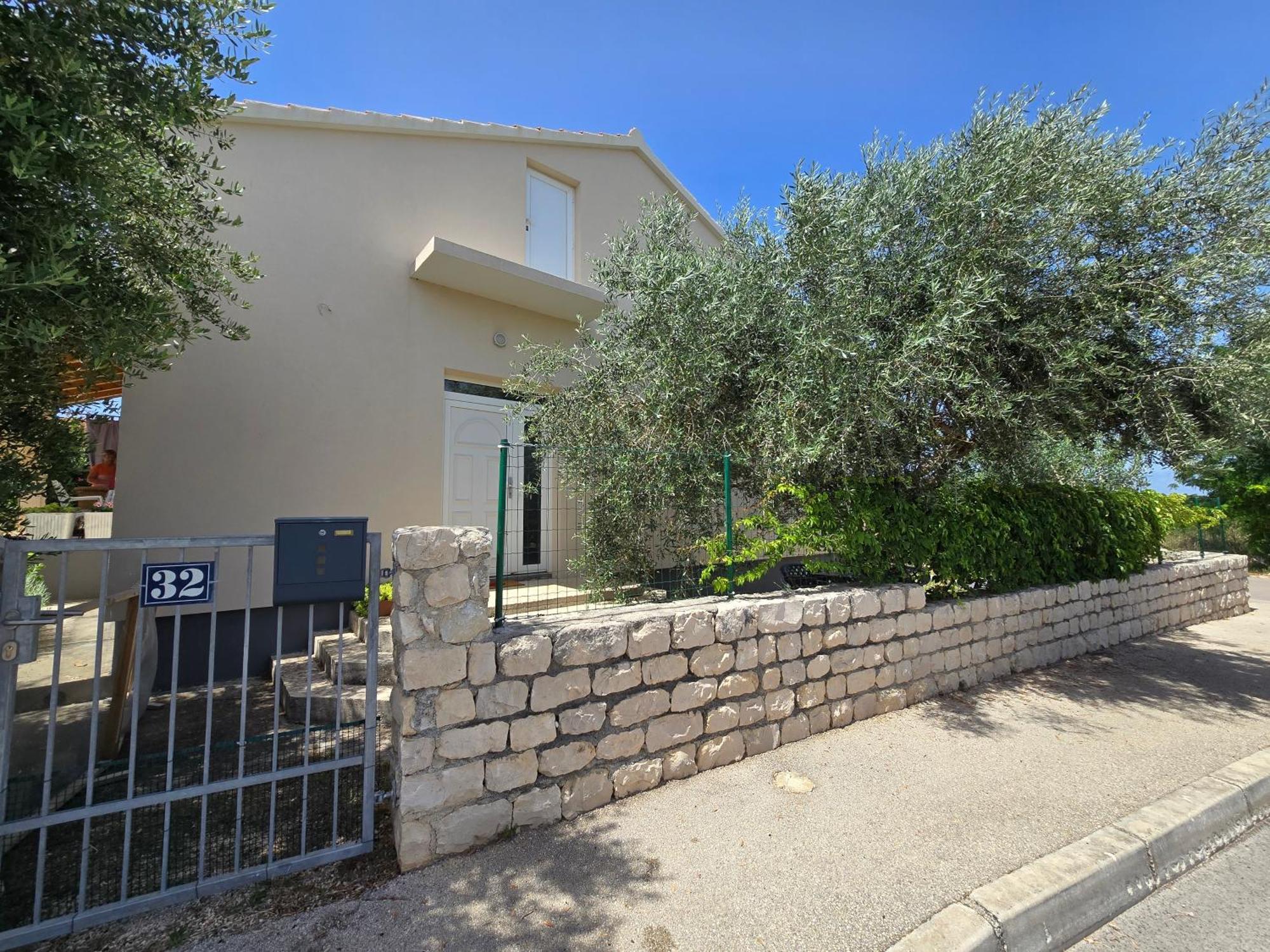 נין Apartman Nea מראה חיצוני תמונה